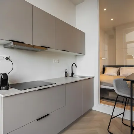 Riverside Apartment *